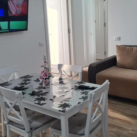 Apartament Lucian Lejlighed Râmnicu Vâlcea Eksteriør billede