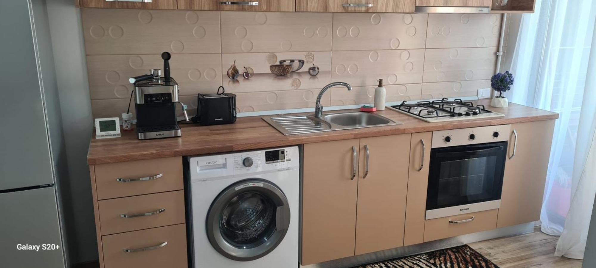 Apartament Lucian Lejlighed Râmnicu Vâlcea Eksteriør billede