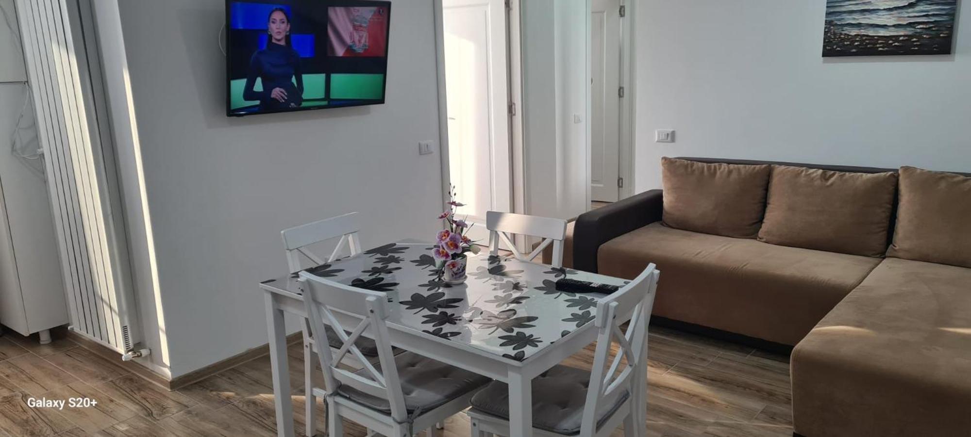 Apartament Lucian Lejlighed Râmnicu Vâlcea Eksteriør billede