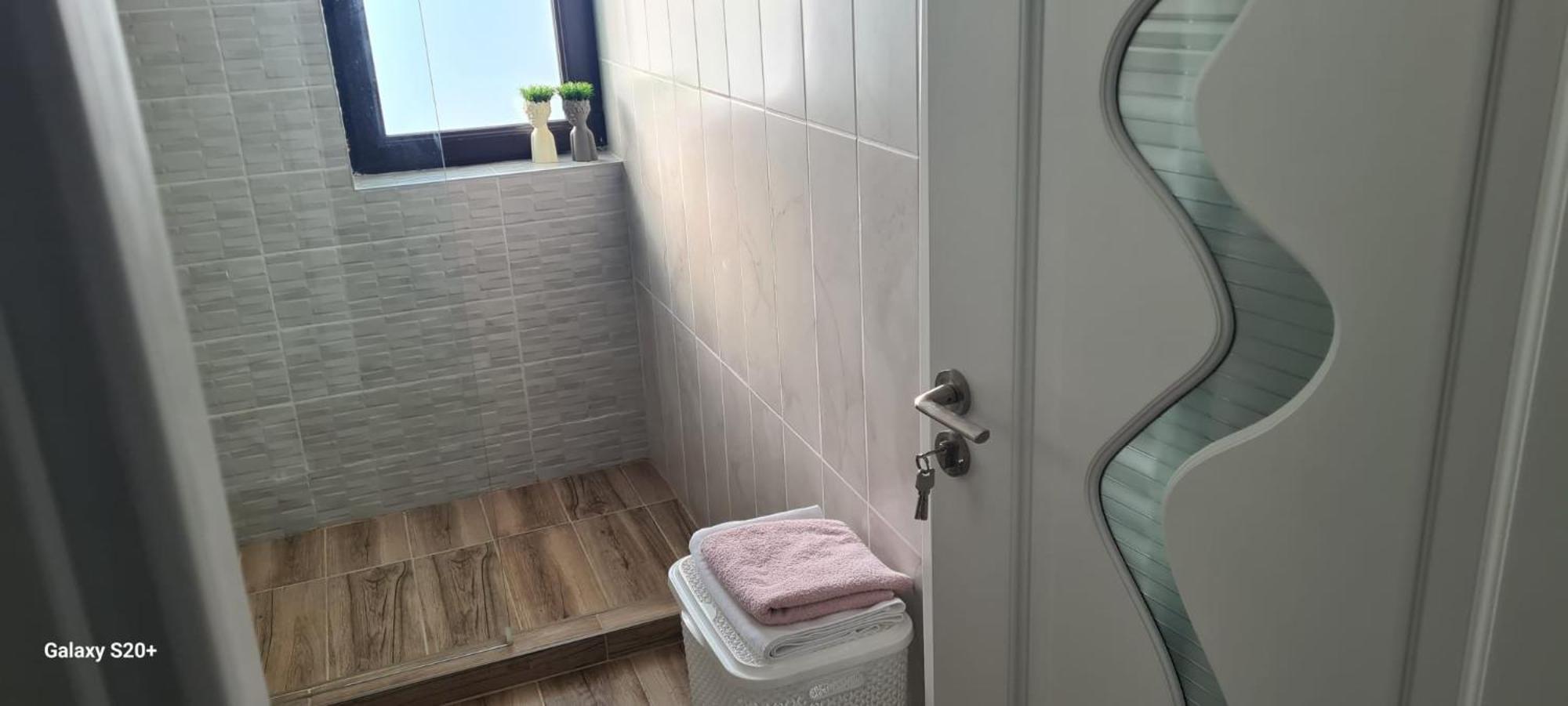 Apartament Lucian Lejlighed Râmnicu Vâlcea Eksteriør billede
